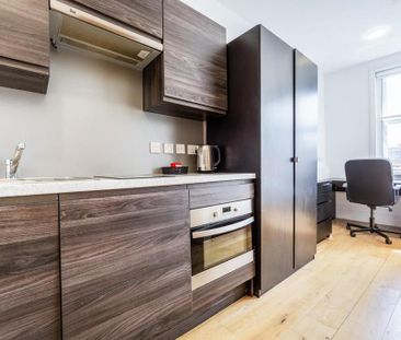 Studio to rent - Photo 3