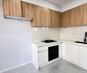 Brand New 2 Bedroom Granny Flat in Prime Oran Park Location! - Photo 6