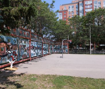 For Lease - 4 Elsinore Path Unit# 614, Toronto, Ontario - Photo 6