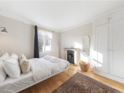 Pelham Street, SW7 - Photo 2