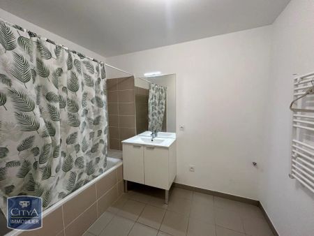 Appartement à louer 3 pièces 56.77m² - Photo 3