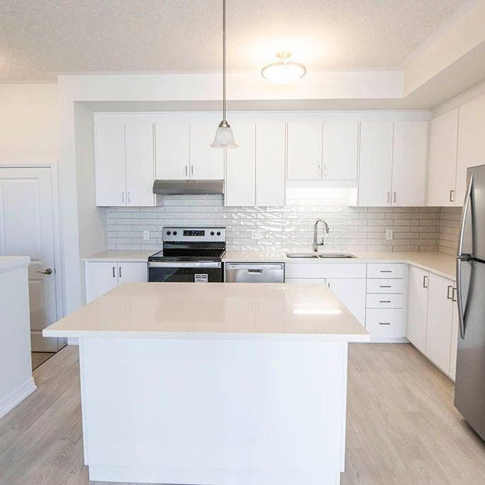 For Lease - 142 Foamflower Place Unit# A011, Waterloo, Ontario - Photo 1