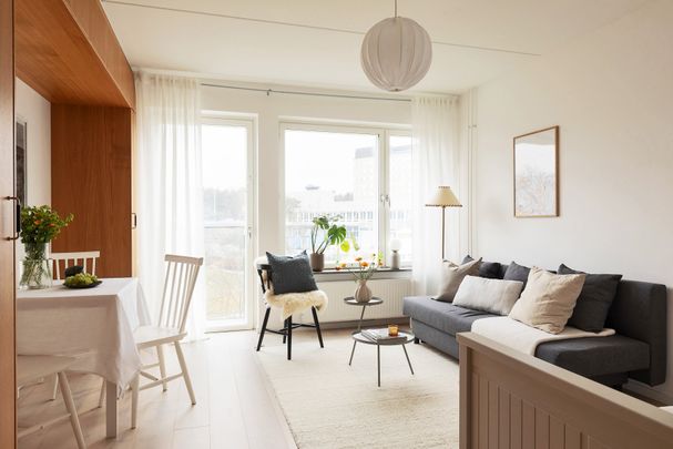 Ektorpsvägen, Nacka - Photo 1