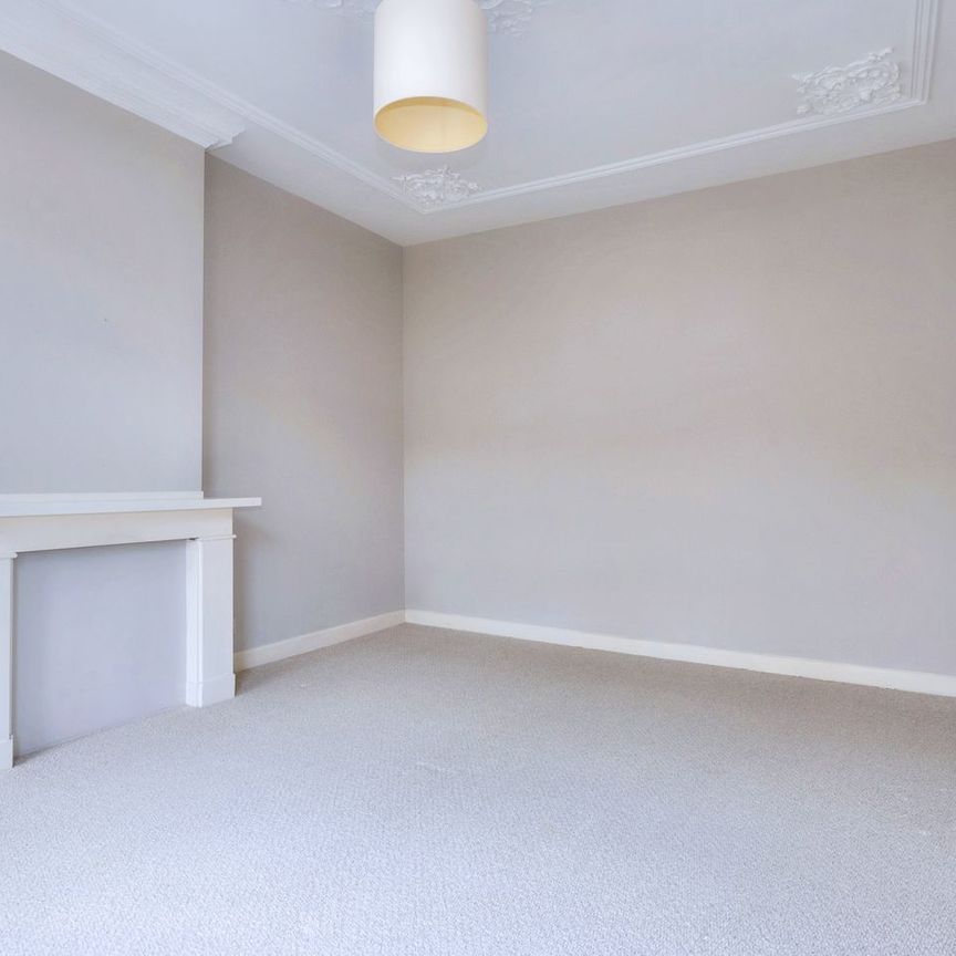 Huis te huur: Balistraat 16 2585 XS Den Haag - Photo 1