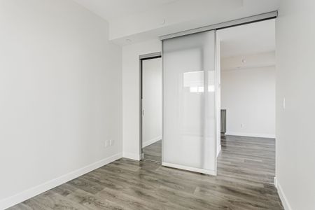 For Lease - 215 Queen Street Unit# 1805, Toronto, Ontario - Photo 3