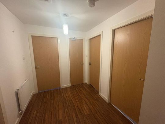 2 bedroom property to rent - Photo 1