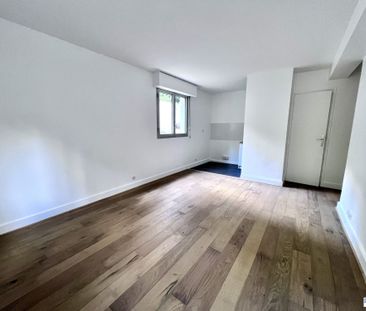 Studio vide + parking + cave - Photo 1