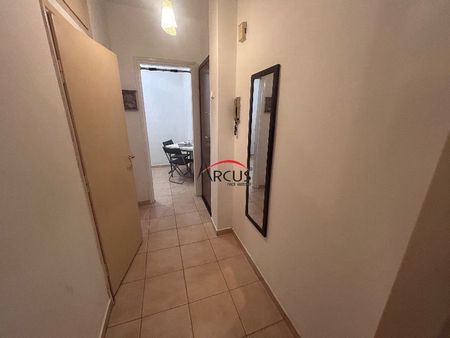 Studio/Γκαρσονιέρα για ενοικίαση Κέντρο (Χαριλάου) - Photo 3