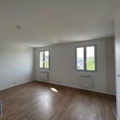 Location Appartement 1 pièce 26m² LE PERRAY EN YVELINES 78610 - Photo 3