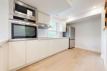 For Lease - 33 Centre Street Unit# Unit A, Vaughan, Ontario - Photo 4