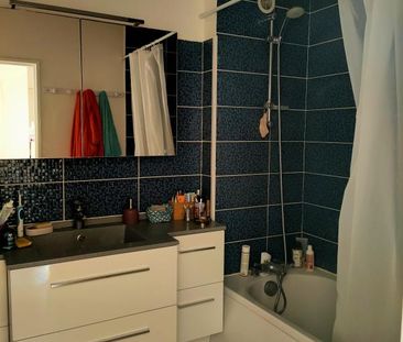 Location Appartement 3 pièces 65m² ANGERS 49100 - Photo 2