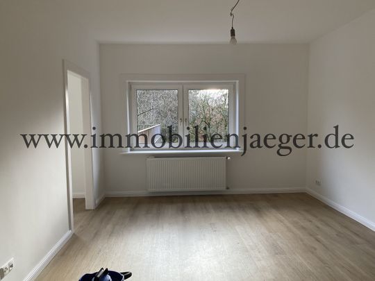 Direkt Saseler Markt - modernisierte Wohnung nur zur ruhigen Gartenseite - Erstbezug nach Sanierung - Photo 1