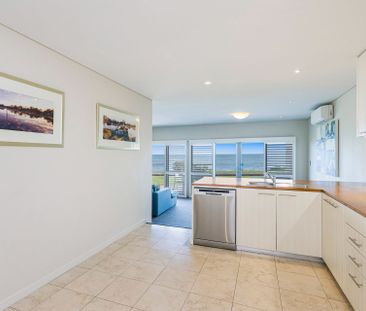 Fully Furnished Apartment 1 Bedroom - Photo 6
