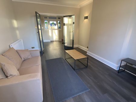 4 Bed Detached House, London, SE24 - Photo 4