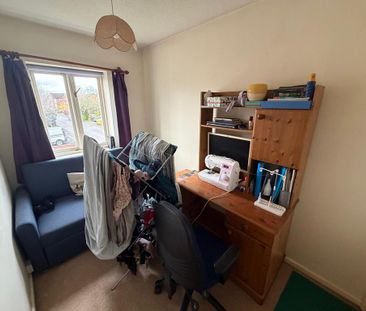 2 bedroom end of terrace house to rent - Photo 5