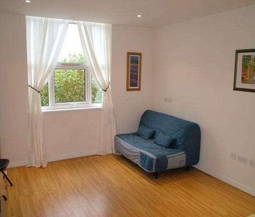 Bromyard House, Bromyard Avenue, W3 - Photo 2