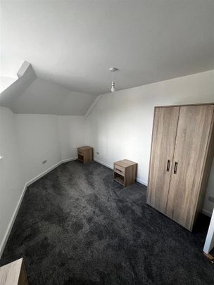 2 bedroom private hall to rent - Photo 1