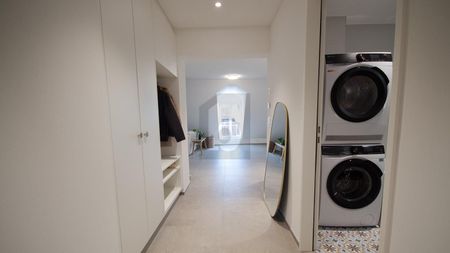 CHARMING, SUNNY AND TOP-MODERN - Photo 5