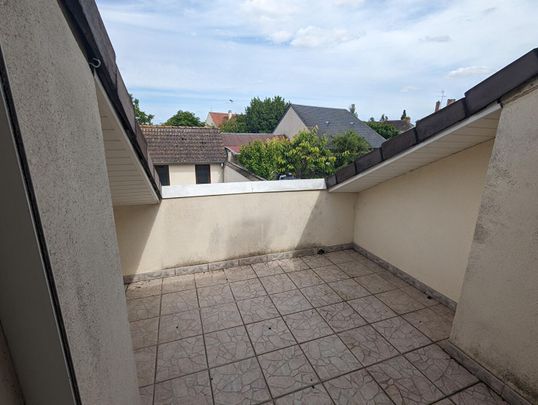 Appartement La Chapelle Saint Ursin 5 pièce(s) 83 m2 - Photo 1