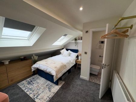 1 bedroom in a house share to rent - Photo 3