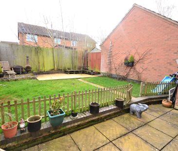 Deene Close, Market Harborough - Photo 4