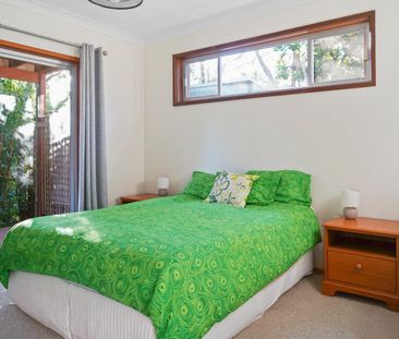 Fully-furnished oasis in seaside location - Photo 6