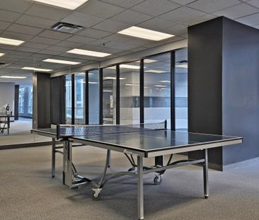 For Lease - 7 Carlton Street Unit# 1206, Toronto, Ontario - Photo 3