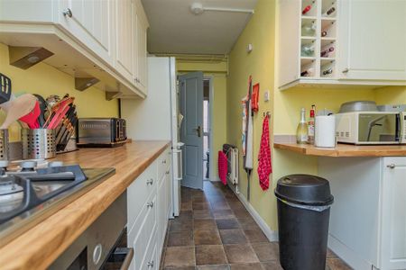 3 bedroom house to rent - Photo 3