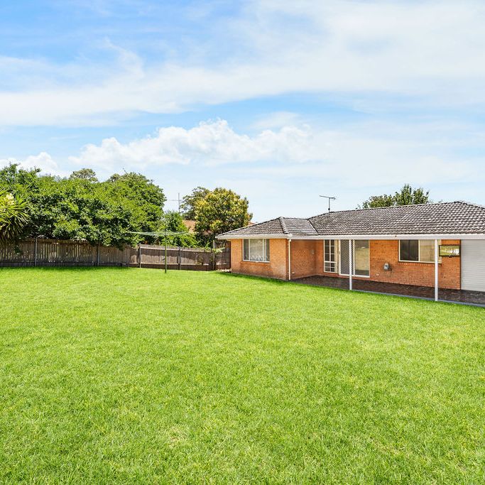 7 Welling Drive, Narellan Vale NSW 2567 - House For Rent | Domain - Photo 1