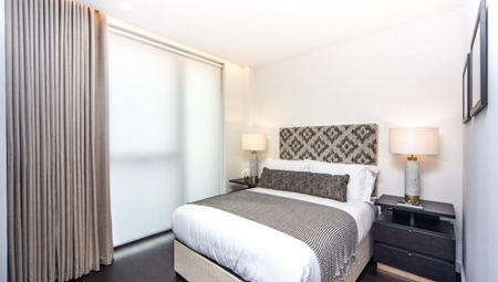 Thornes House, Nine Elms, London SW11 - Photo 4