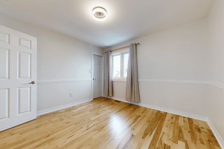 For Lease - 70 Earl Stewart Drive, Aurora, Ontario - Photo 2