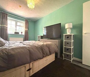 Bryony Way, Swindon, Wiltshire, SN2 - Photo 5
