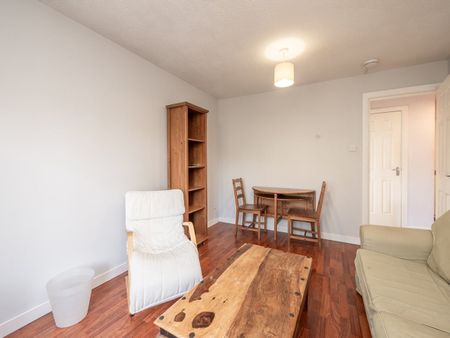 1 Bed Flat, Sheriff Park, EH6 - Photo 3