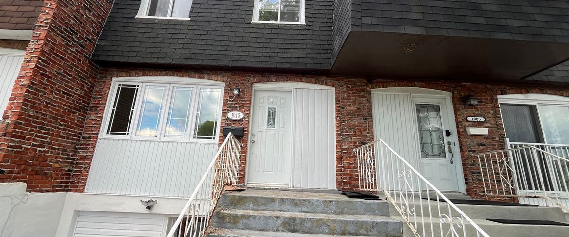 À louer / Maison à étages - Photo 1