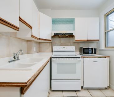 For Lease - 27 Hillsboro Avenue Unit# Unit 3, Toronto, Ontario - Photo 6