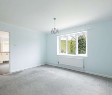 PLEASE EMAIL TO REGISTER YOUR INTEREST - Four bedroom detached resi... - Photo 6