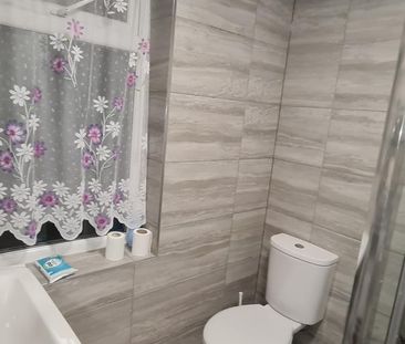 House share to rent - Photo 3