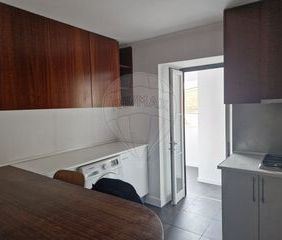 Rental Apartment 3 bedrooms in the center Estrela Lisboa - Photo 5