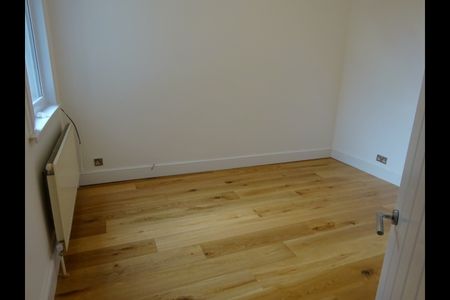 Room in a Shared Flat, Palmers Green, N13 - Photo 3