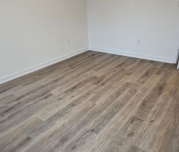 For Lease - 27 Lyall Stokes Circle, East Gwillimbury, Ontario - Photo 1