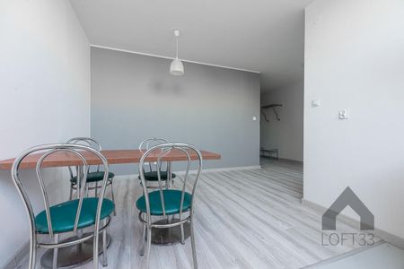 Duże dwupokojowe mieszkanie z miejscem parkingowym na Wilczej w Jaworznie do wynajęcia | Spacer 3D - Zdjęcie 3