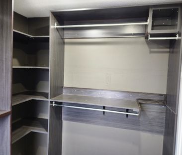 For Lease - 16 Saunter Court, Brampton, Ontario - Photo 2