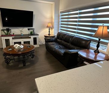 For Lease - 1351 Broderick Street, Innisfil, Ontario - Photo 2