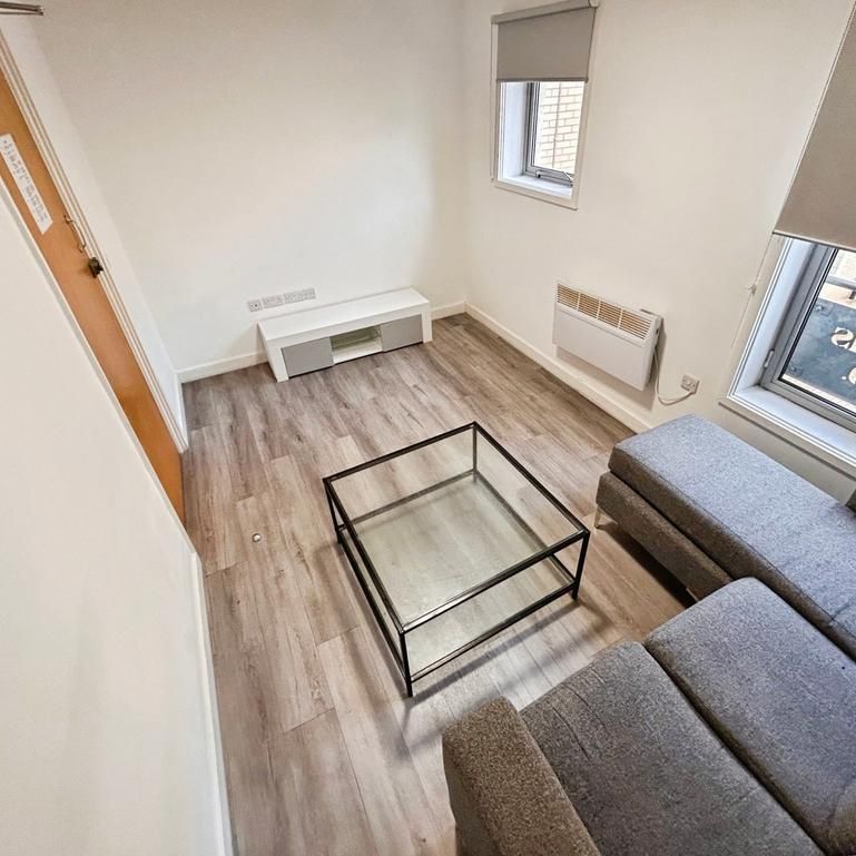 1 bedroom apartment to rent - Photo 1