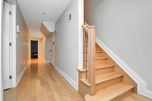101C Third Avenue Ottawa Canada - Photo 1