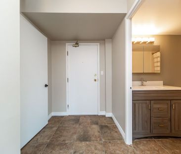 For Lease - 90 Dale Avenue Unit# 301, Toronto, Ontario - Photo 6
