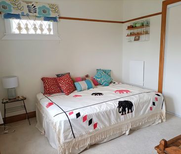 121 Barnard Street, Wadestown - Photo 4