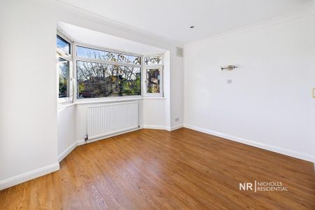 3 bedroom semi-detached house to rent - Photo 2