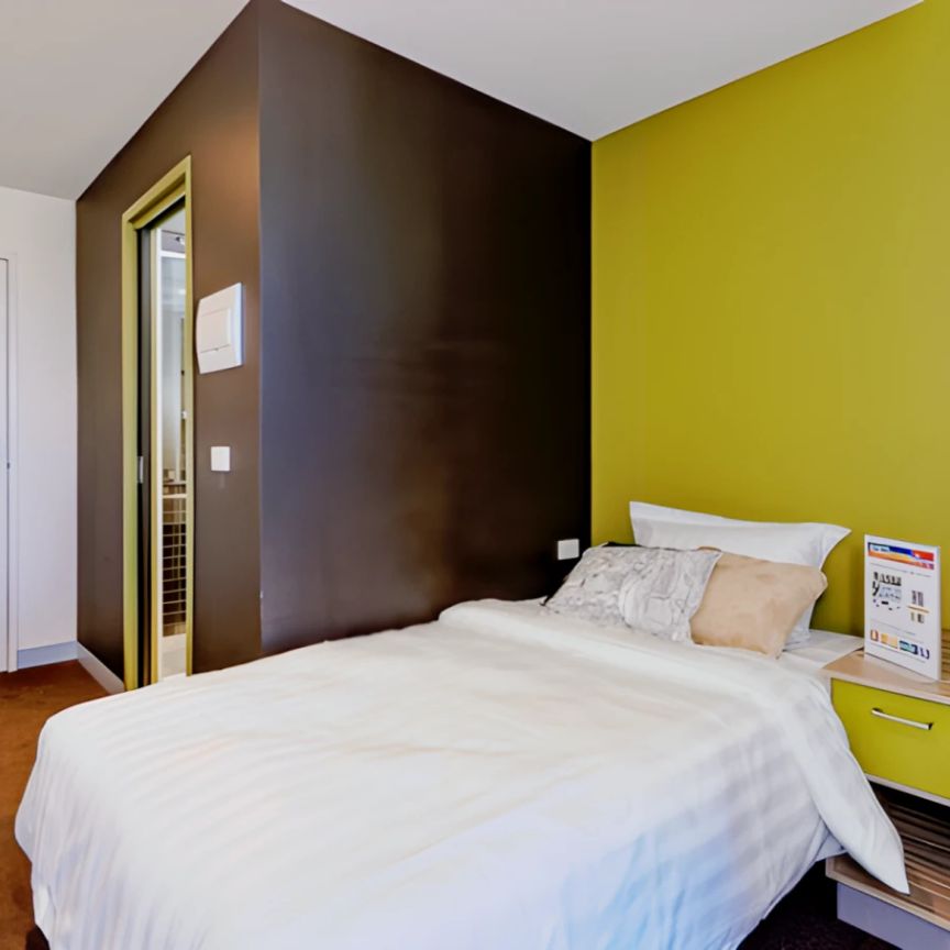 Student Living - Vivida, Melbourne - Photo 1