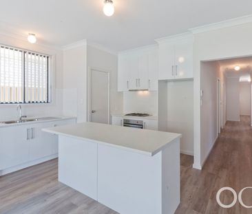 Open the Door to Effortless Family Living - Photo 3